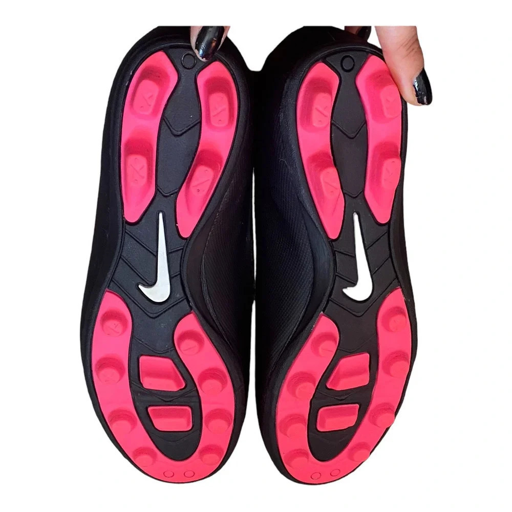 Nike Girls Pink Baseball Soccer Cleats Size US 4Youth Lace-Up Sneaker Pre-owned - Picture 7 of 9